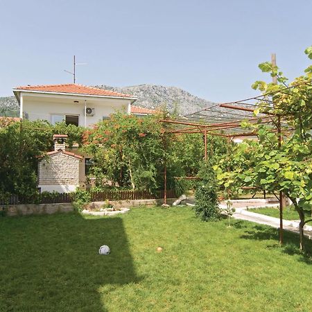 Lovely Apartment In Kastel Kambelovac With Wifi Kaštela 외부 사진